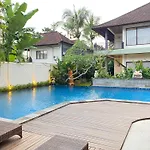 Putri Ayu Cottages
