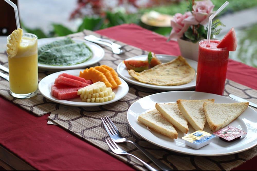 Putri Ayu Holiday park