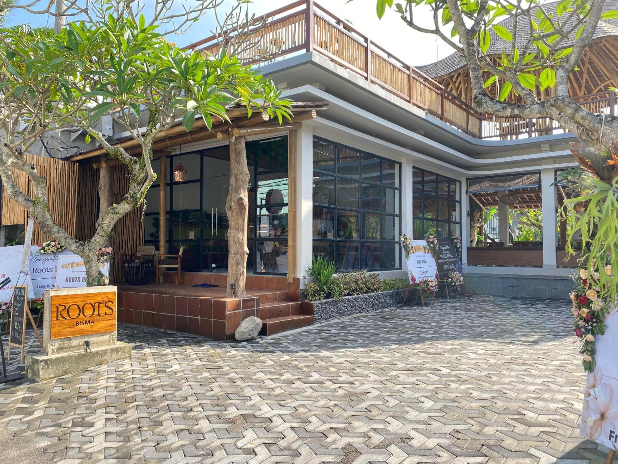 Putri Ayu Holiday park Ubud (Bali)